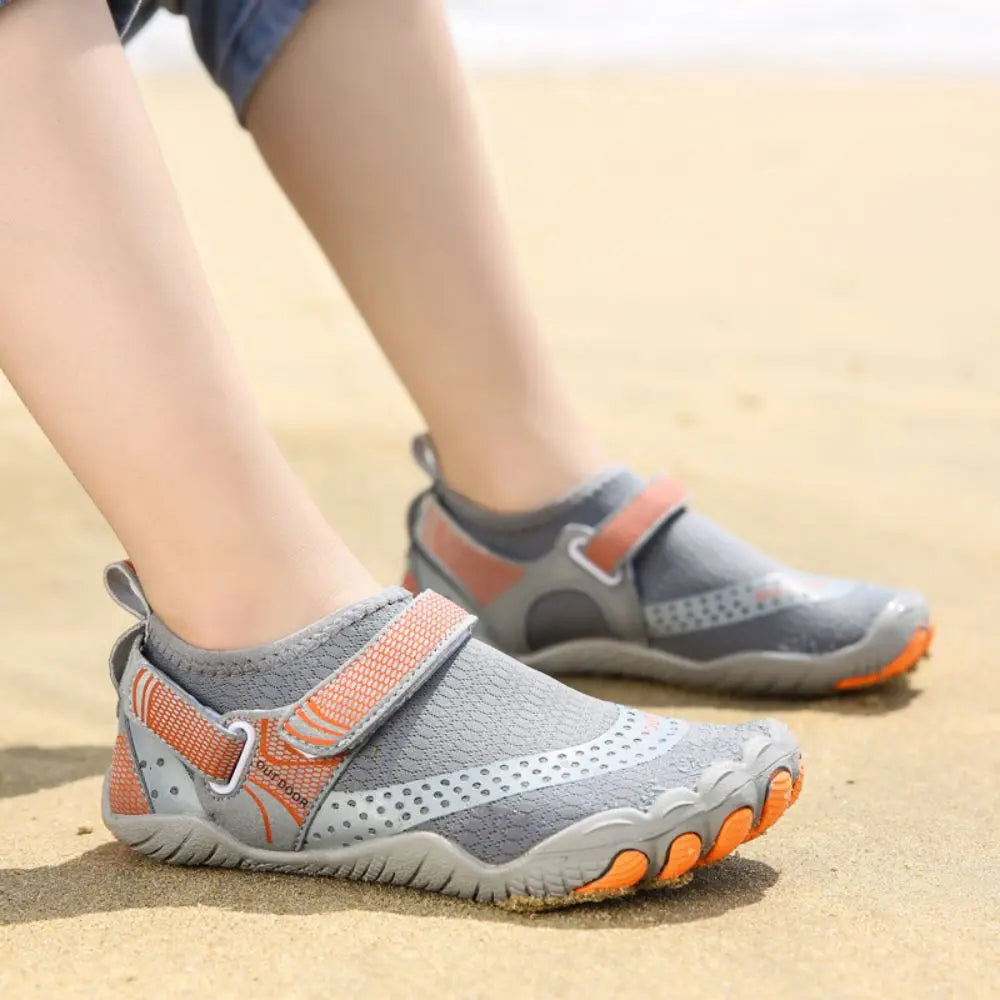 Kids Water Shoes Barefoot Quick Dry Aqua Sports Shoes Boys Girls - Grey Size Bigkid US3 = EU34 Summer Shield